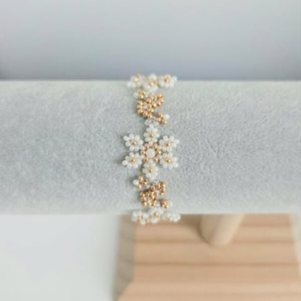 Bracelet en perles Miyuki, Preciosa et nacre
