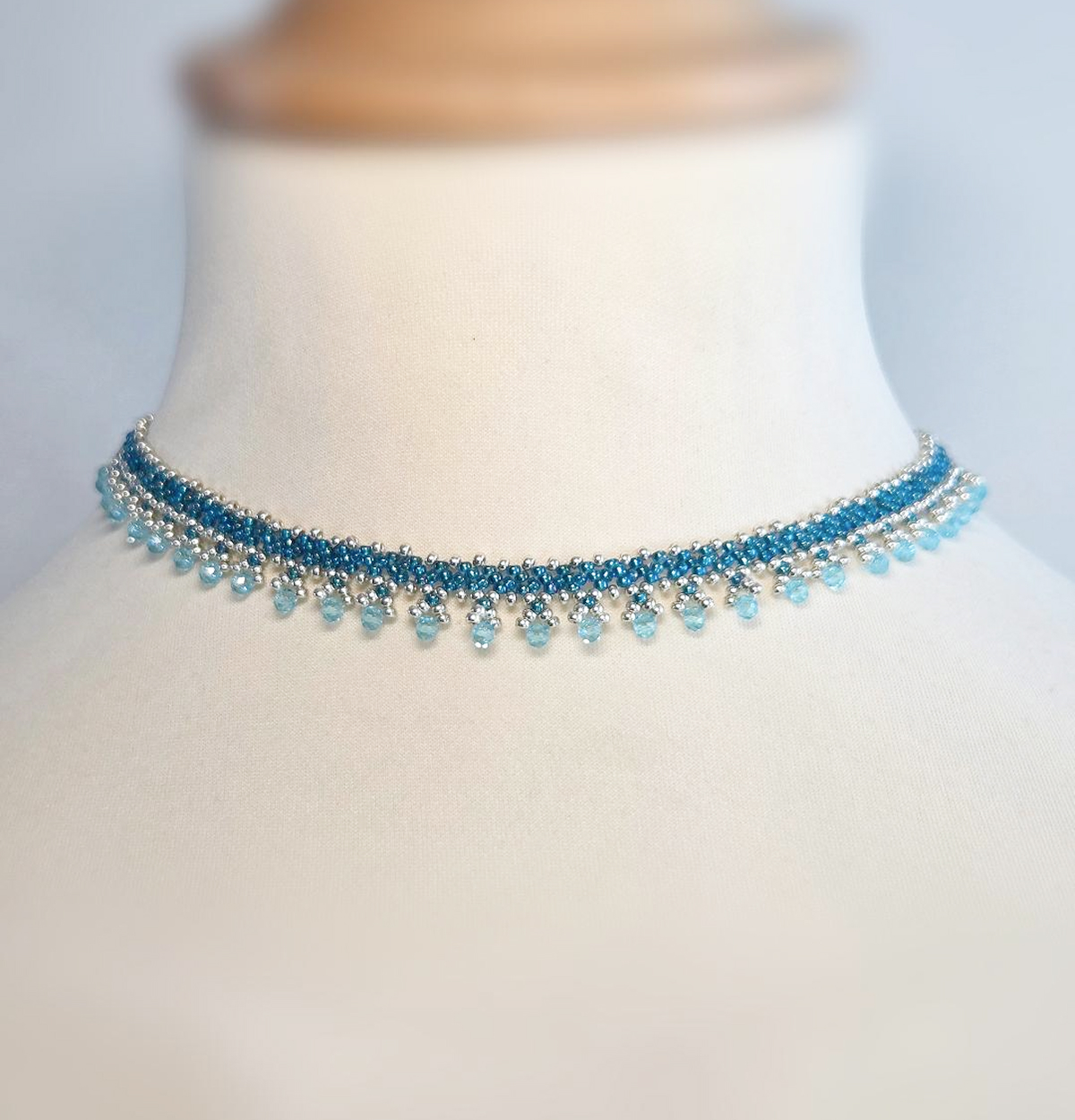 Collier Miyuki bleu azur et argent fait main